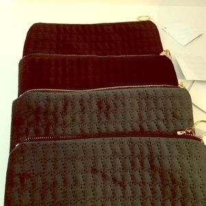 Black stylish hand bag 💋✨ Per item